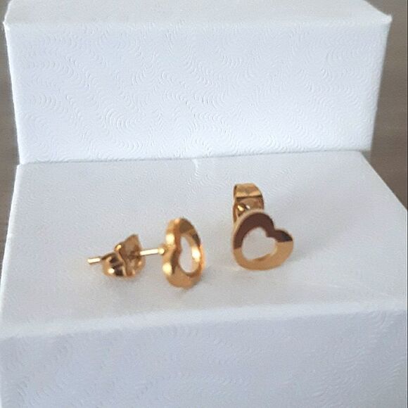 Gold Small Dainty Heart Hollow Cut Out Stud Stainless Steel Earrings - Picture 3 of 7